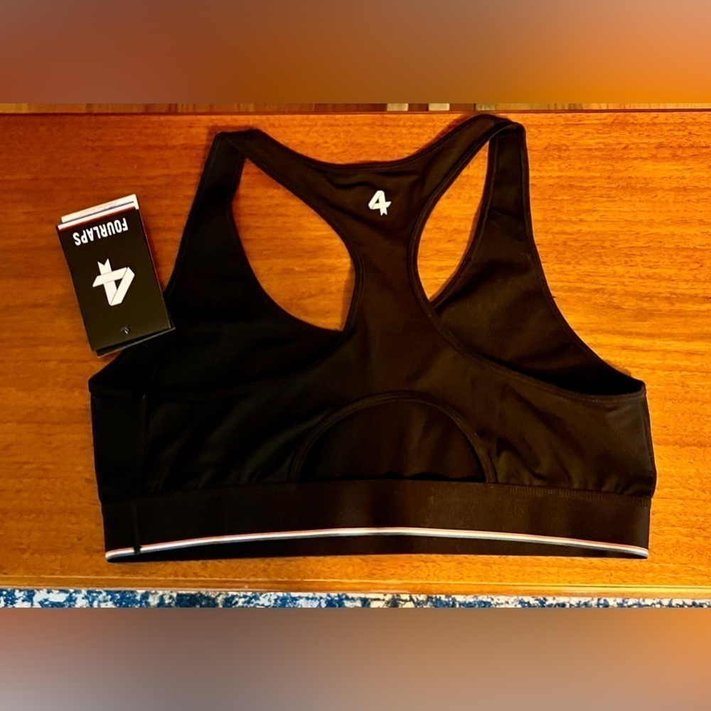 Fourlaps Circuit Black Sports Bra SZ L NWT Athletic Workout Yoga Gym Running Gym